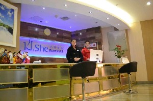 成都恩喜整形醫(yī)院玻尿酸豐額頭有何好處？效果能維持多久？