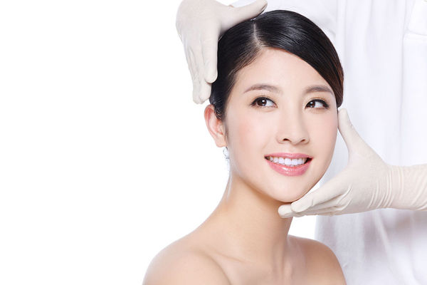 福州愛(ài)美爾整形美容醫(yī)院假體隆下巴