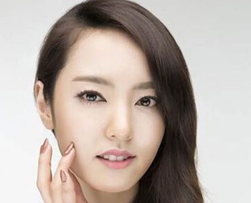 廣州星團(tuán)醫(yī)學(xué)美容門(mén)診部自體脂肪豐太陽(yáng)穴