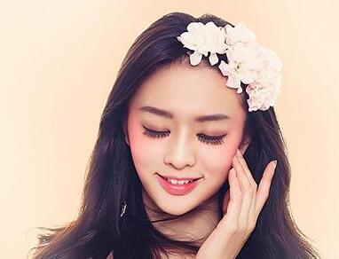 青島元美醫(yī)療美容門(mén)診部豐額頭