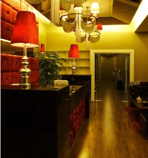 平頂山友誼袁東整形豐太陽穴有何優(yōu)勢(shì)？價(jià)格如何？