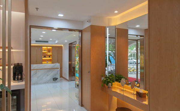 上海鉑詩玥醫(yī)療美容診所