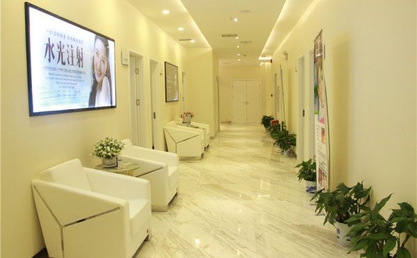 鄭州美泊醫(yī)療美容門診部.jpg