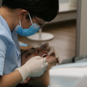 鞍山時(shí)代口腔門診部做瓷貼面案例效果圖