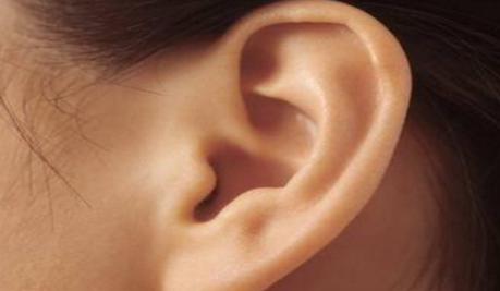 自體脂肪豐耳垂需要多少錢？