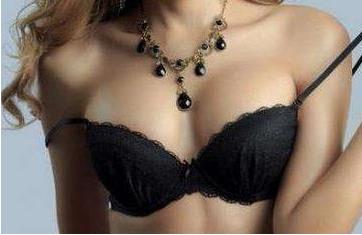 乳房縮小的手術(shù)費(fèi)一般要多少錢？