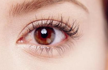 做雙眼皮埋線效果好嗎？