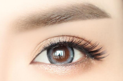 做雙眼皮安不安全？做雙眼皮凹陷會恢復(fù)嗎？