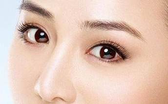 開(kāi)內(nèi)外眼角之間有什么區(qū)別？開(kāi)內(nèi)外眼角腫幾天？