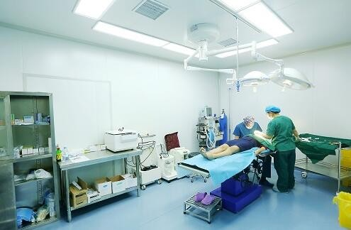 鄭州美貝醫(yī)療美容醫(yī)院_手術(shù)室