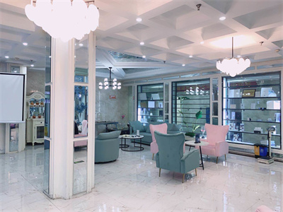 鄭州麗莎醫(yī)療美容醫(yī)院_休息室