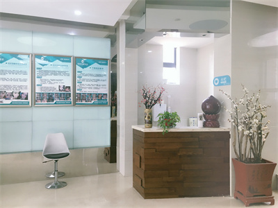 鄭州博愛眼科中心_醫(yī)院一角