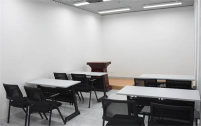 鄭州曹樂醫(yī)療美容診所_培訓室