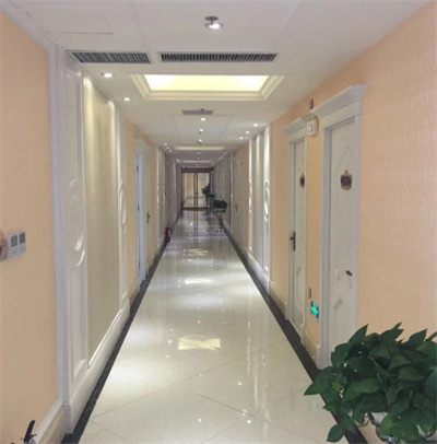 鄭州安萊美醫(yī)療美容門(mén)診部_過(guò)道