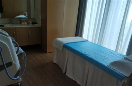 長沙一美醫(yī)療美容門診部_治療室