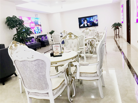 長(zhǎng)沙星醫(yī)美醫(yī)學(xué)美容醫(yī)院_等候區(qū)