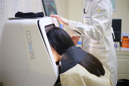 長(zhǎng)沙梵童醫(yī)療美容門診部_皮膚檢測(cè)