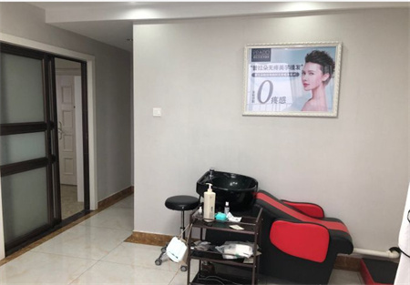 長(zhǎng)沙笙澤植發(fā)研究院_治療室