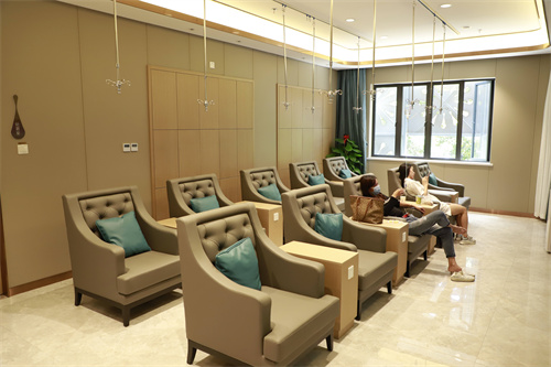 福州愛美爾整形美容醫(yī)院_輸液區(qū)