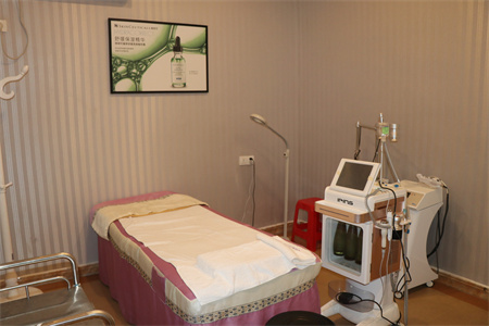 安慶現(xiàn)代婦產醫(yī)院整形美容中心_面部治療室
