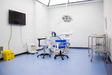 北京西爾口腔門診部