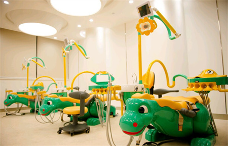成都圣貝口腔醫(yī)院_兒童診室
