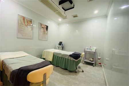 廣州高尚醫(yī)學(xué)美容門診部_治療室