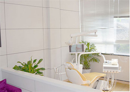 南昌麗康口腔門診部_治療室