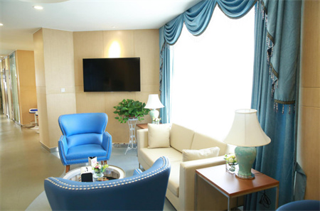 南寧柏樂(lè)口腔門診部_休息區(qū)