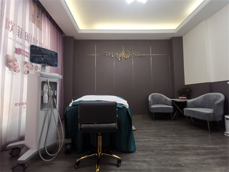 泉州歐菲醫(yī)療美容門診部_皮膚治療室