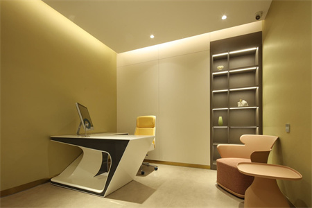 沈陽(yáng)億美醫(yī)療美容診所_咨詢(xún)室