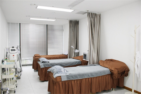 石家莊面容管家（匯美天成）醫(yī)療美容診所_治療室