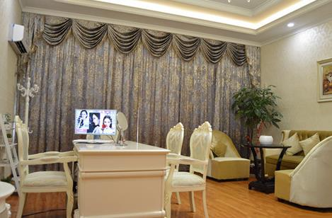 臺(tái)州長(zhǎng)青醫(yī)療美容門(mén)診部_咨詢(xún)室