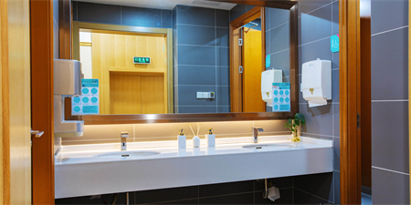 滕州美十美醫(yī)療美容門診部_洗漱間