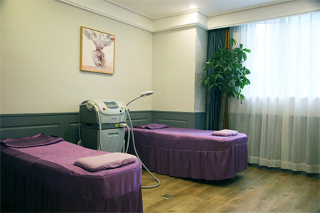 孝感華美醫(yī)療美容門診部_治療室