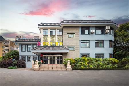 揚(yáng)州雷醫(yī)生整形外科門診部