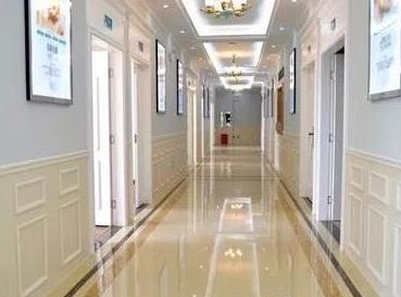 長(zhǎng)沙樂愛舒醫(yī)療美容門診部_走廊