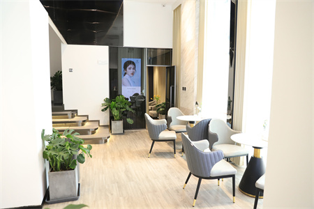 長沙赫美醫(yī)療美容門診部_休息區(qū)