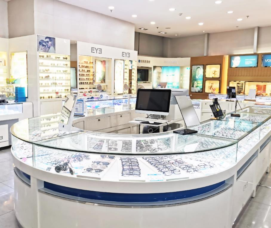 長(zhǎng)沙愛(ài)爾眼科醫(yī)院_配鏡室