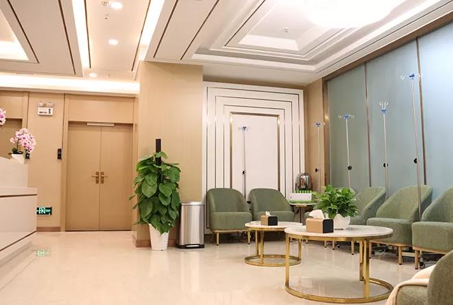 長(zhǎng)沙安吉娜醫(yī)療美容門(mén)診部_休息區(qū)