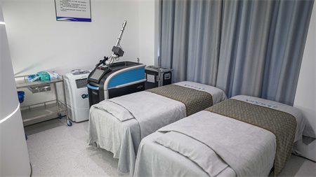 長(zhǎng)春韓合愛心美容醫(yī)院_治療室