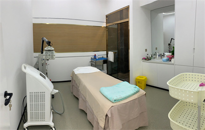 漳州華夏麗人醫(yī)療美容醫(yī)院_治療室
