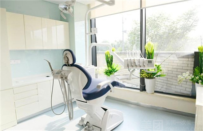 張掖康源口腔門(mén)診部_診室