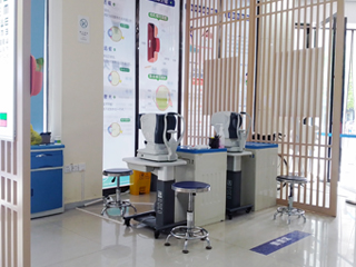 張家界愛(ài)爾眼科醫(yī)院_檢測(cè)區(qū)