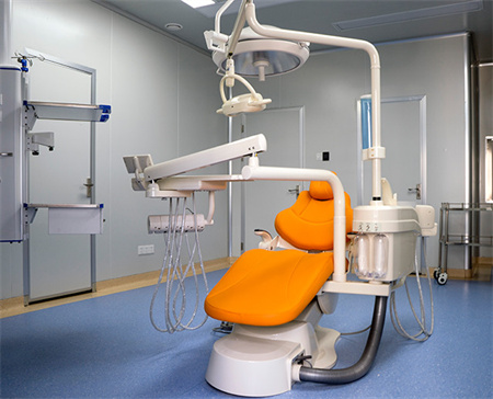 云南省郵電醫(yī)院博遠(yuǎn)激光醫(yī)學(xué)整形美容科