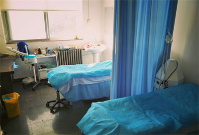 營(yíng)口協(xié)和醫(yī)療美容門診部_治療室