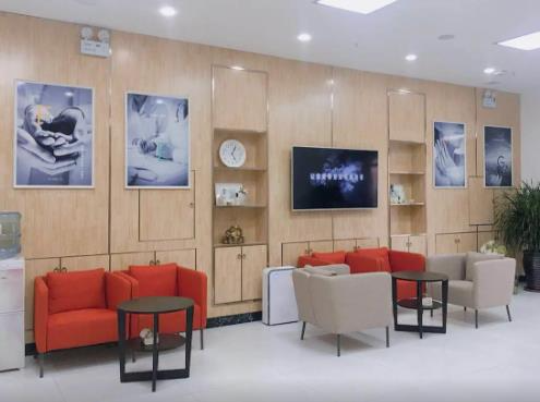 營口奉伊美醫(yī)療美容診所_大廳