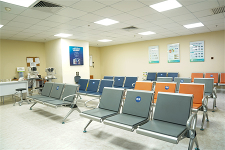 營(yíng)口愛(ài)爾眼科醫(yī)院