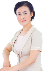 劉怡.jpg 劉怡.jpg