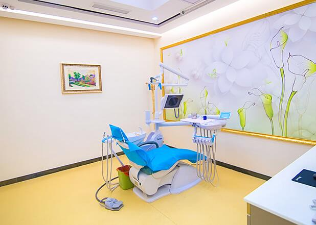 煙臺孫周口腔門診部_治療室